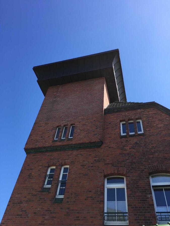 Seelotsenstation Turmwohnung Adler Sassnitz Esterno foto